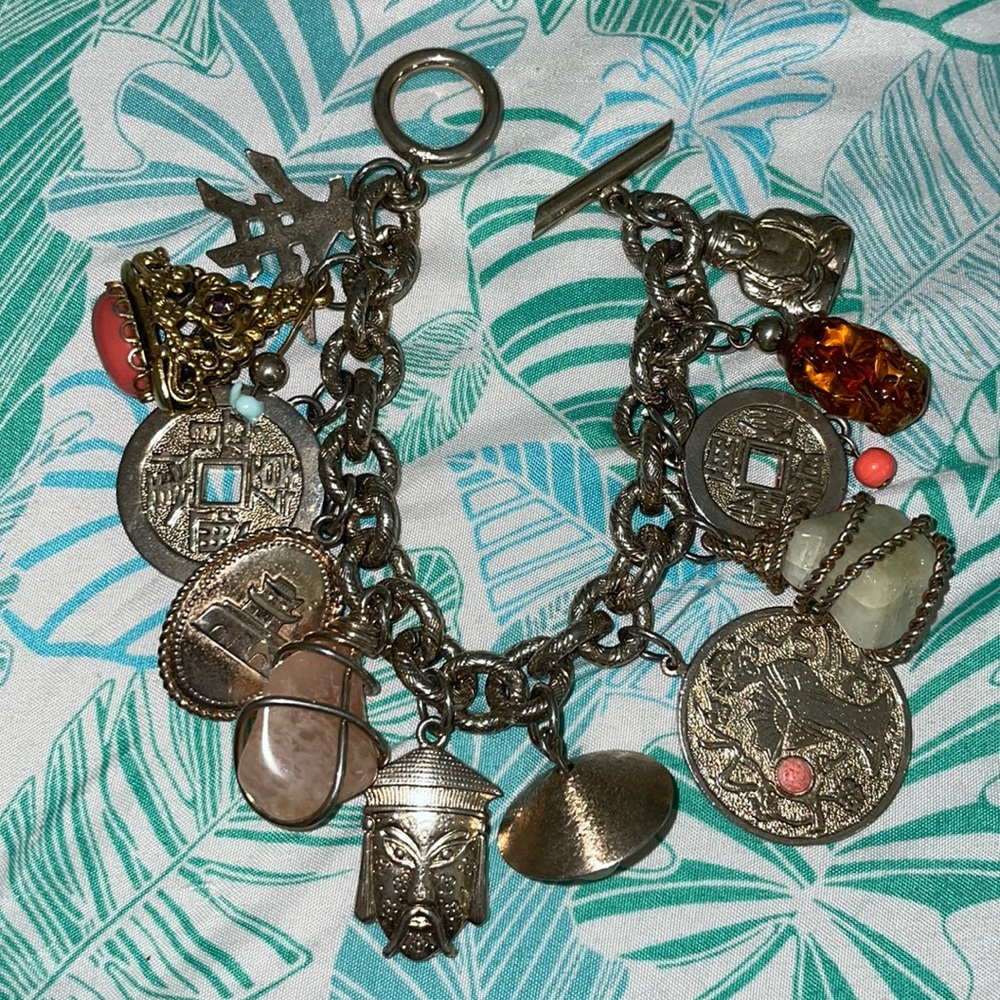 Asian themed bracelet